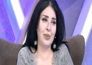 Ünlü modacı Nur Yerlitaş hayatını kaybetti.